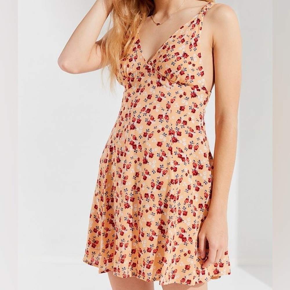 UO “Evelyn” Pale Orange and Red Floral Mini Dress